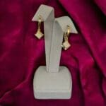 Dik Yatık Kare Küpe