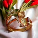 Kelebek Ve Çiçekli Yüzük