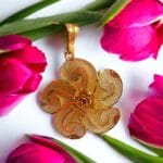 Kırmızı Büyük Çiçek Uç