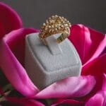 Bol Dorikalı Büyük Yüzük