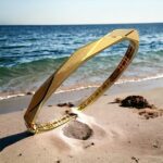 İnce Keskin Hatlı Kelepçe - Görsel 2