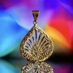 Ağaç Ve Uzayan Dalları